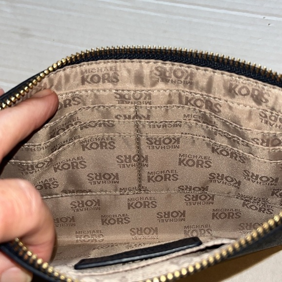 Michael Kors-large-navy blue & gray-zip clutch, wristlet, gold detailing, purse. - Picture 6 of 11